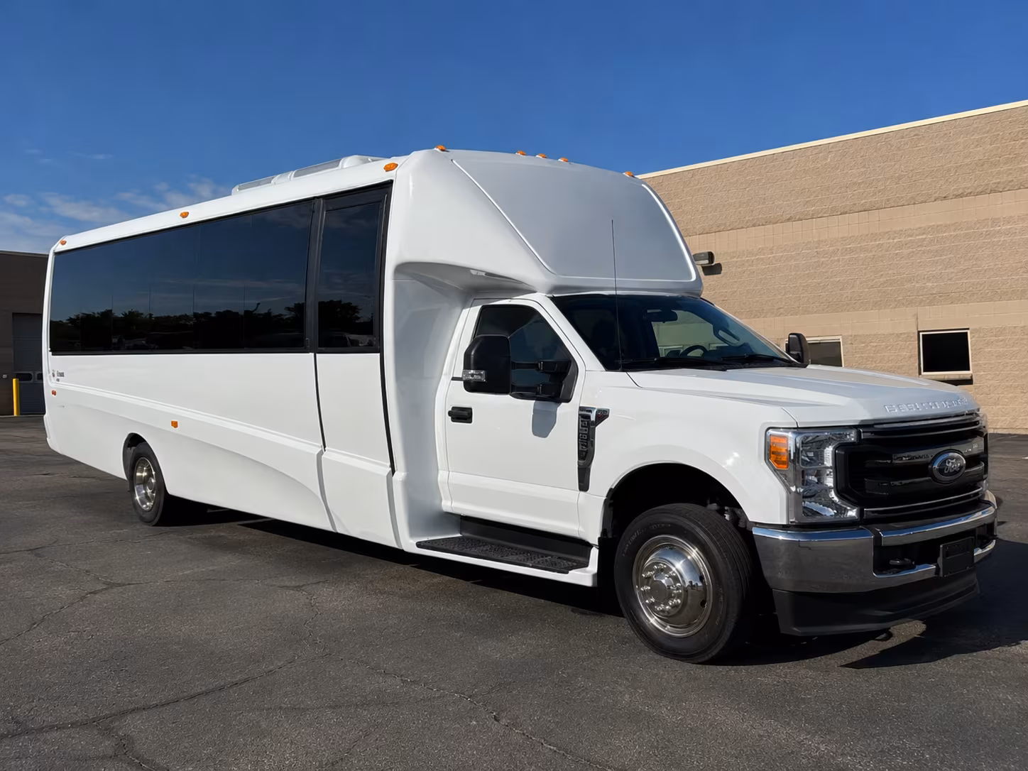 buses for compton performing arts and cultural field trips