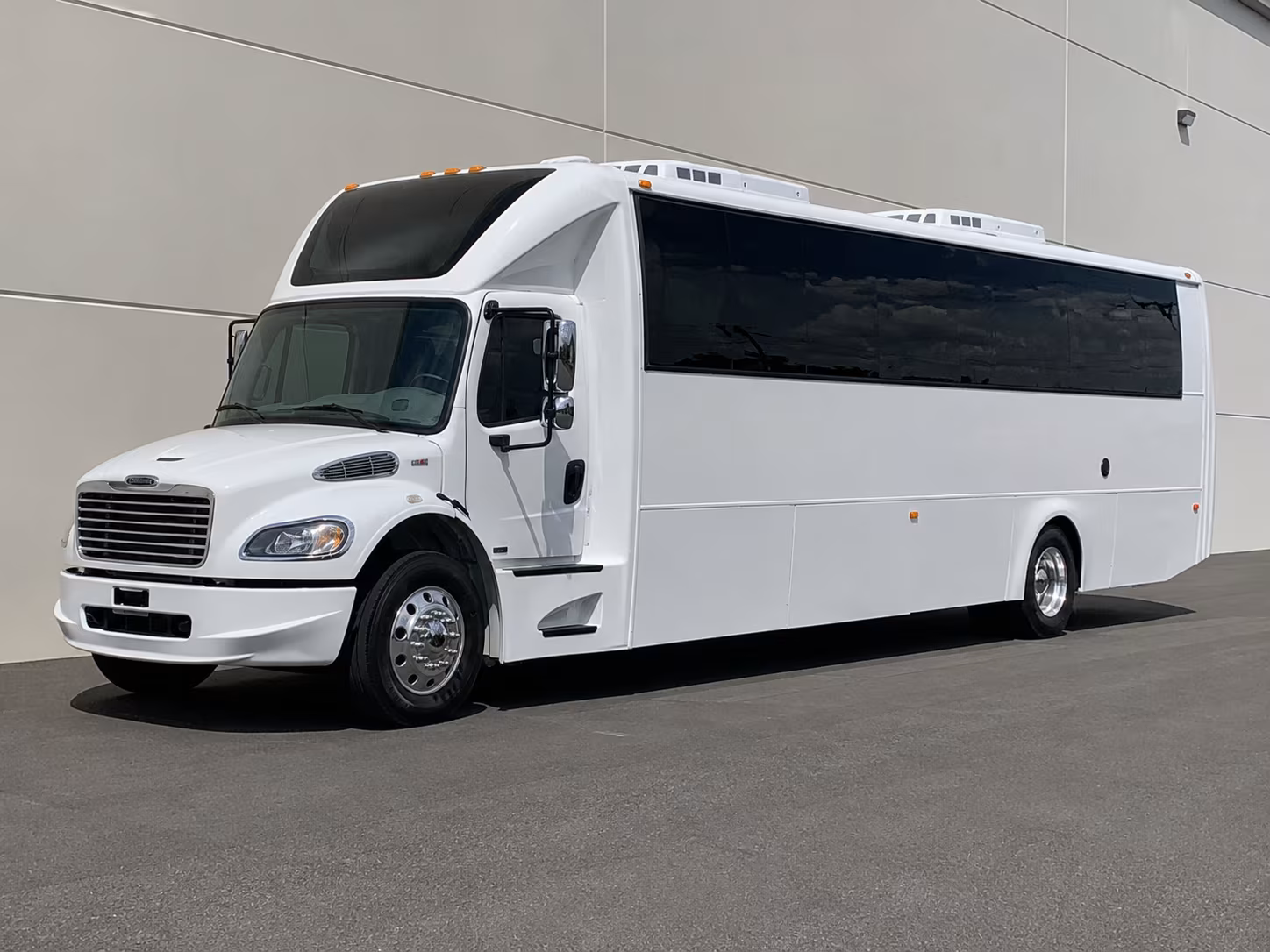 compton party bus