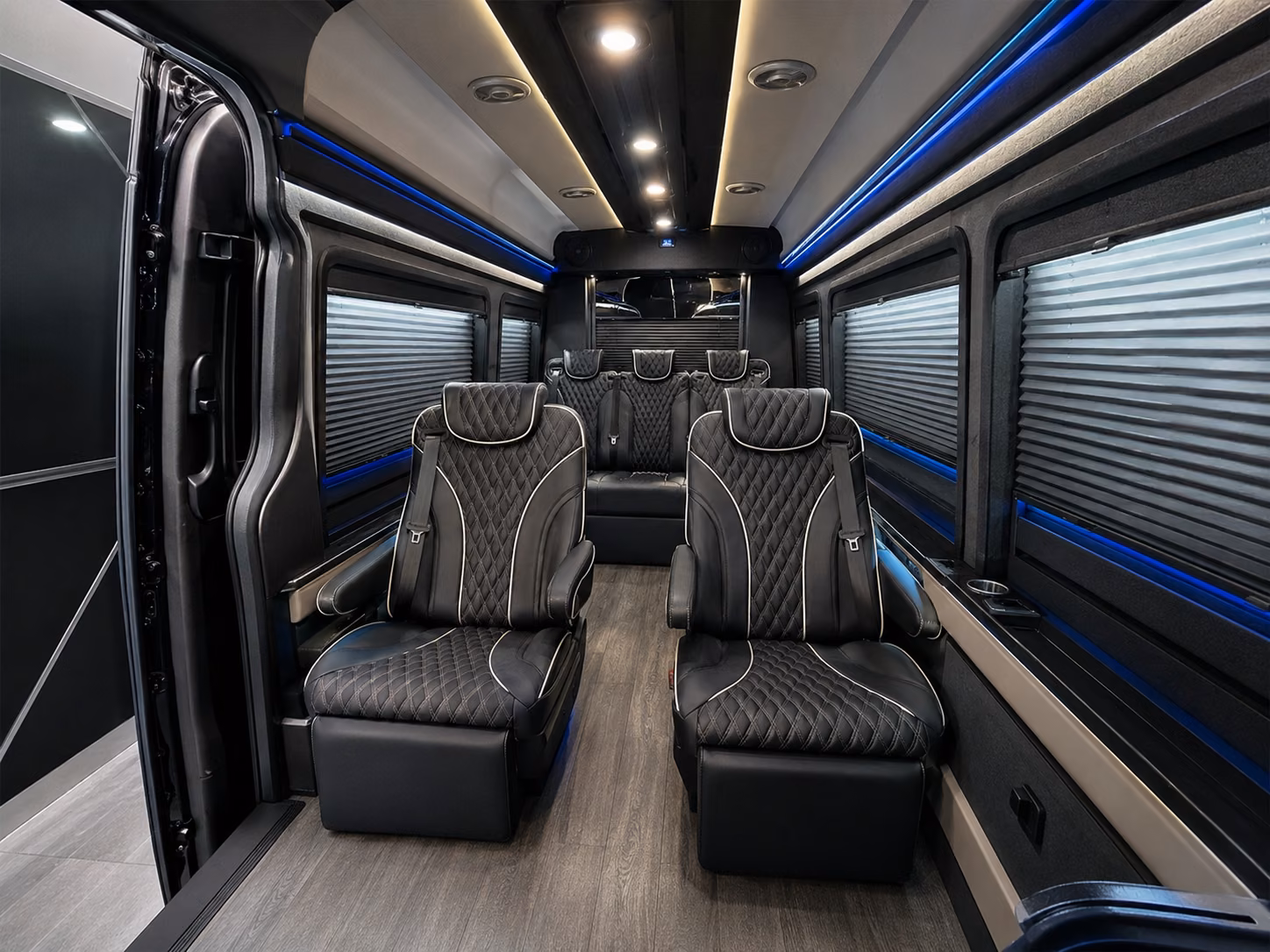 john wayne airport and burbank airport transfers from compton