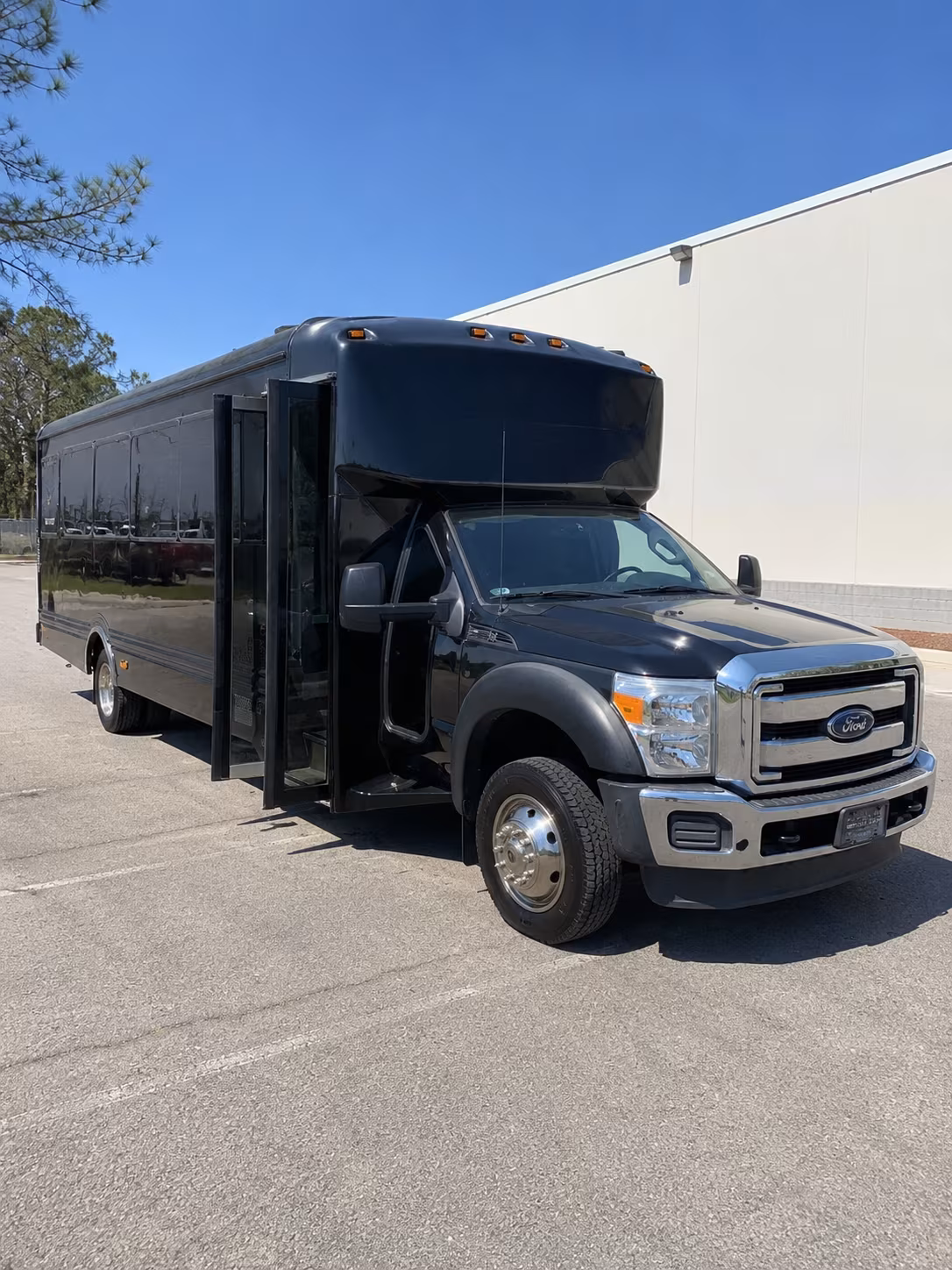 quincea n era sweet 16 party bus rental